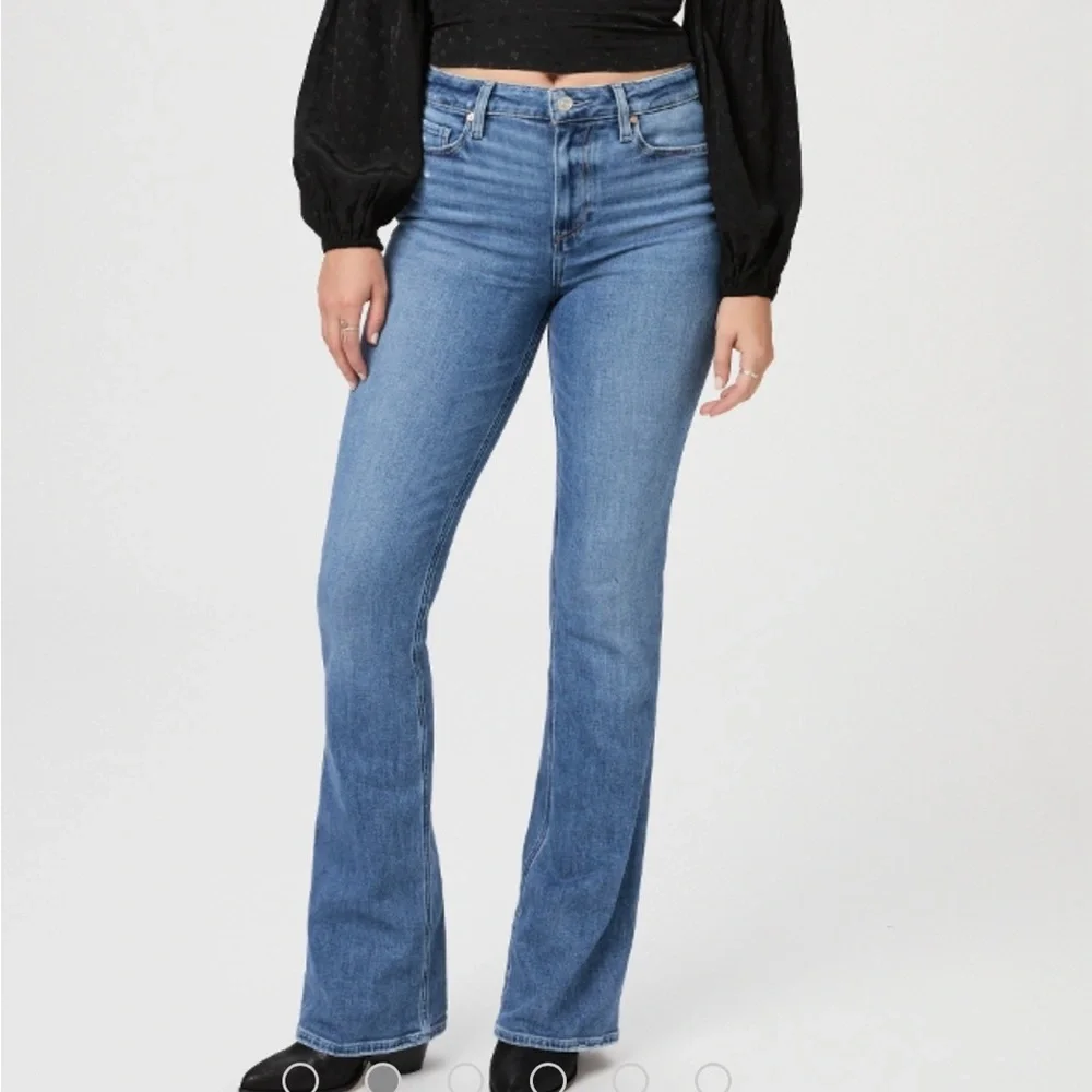 Paige High Rise Laurel Canyon Blue Womens Jeans Rock Show Distressed 32 x 32 NWT